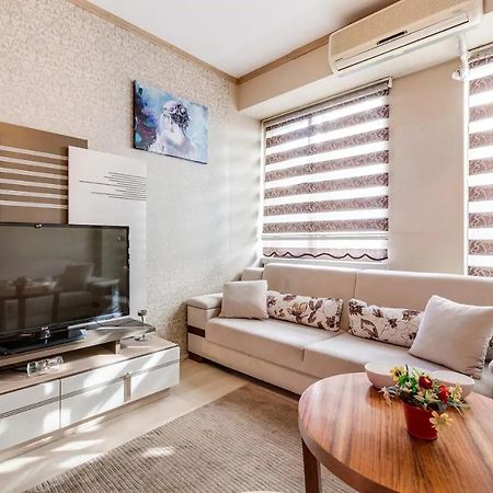 Downtown Two-Bedrom Apartment Тбилиси Екстериор снимка